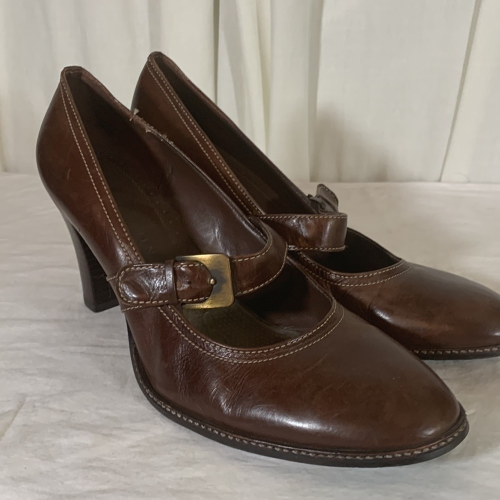 Gianni Bini Brown Mary Jane Style Stacked Wooden Heel, 11B - Picture 3 of 10